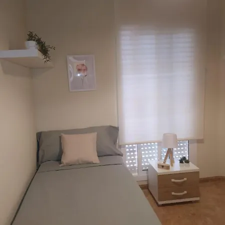 Atic Montsia - Atic Amb Chill-out * Amposta
